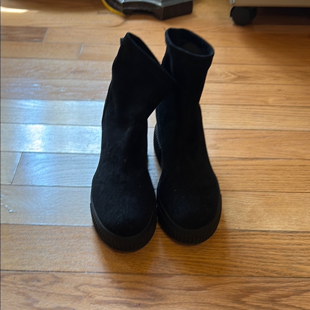 Steve Madden Black Ankle Boots
